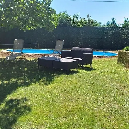 Feriehus Le Melomane - Maison Climatisee Avec Jardin Clos Montfrin