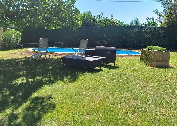 Σπίτι διακοπών Le Melomane - Maison Climatisee Avec Jardin Clos Montfrin